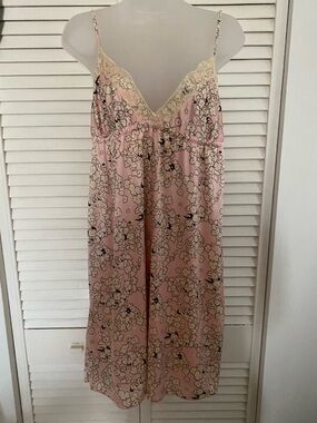 Floral Pink Lace-Trim Chemise Dress